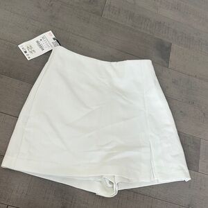 Zara Women's White Skort